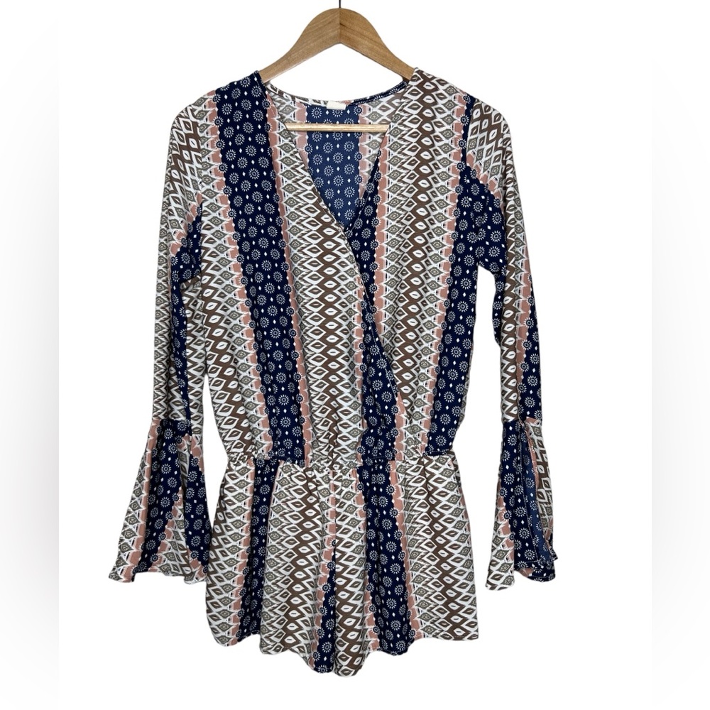 Surf Gypsy Boho Romper Bell Sleeve V Neck Tribal Print Blue Tan Size Medium - Picture 2 of 4